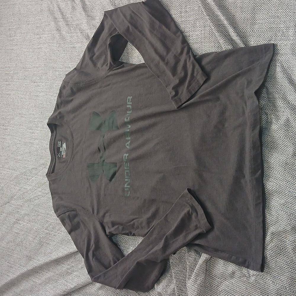 Under Armour Long Sleeve